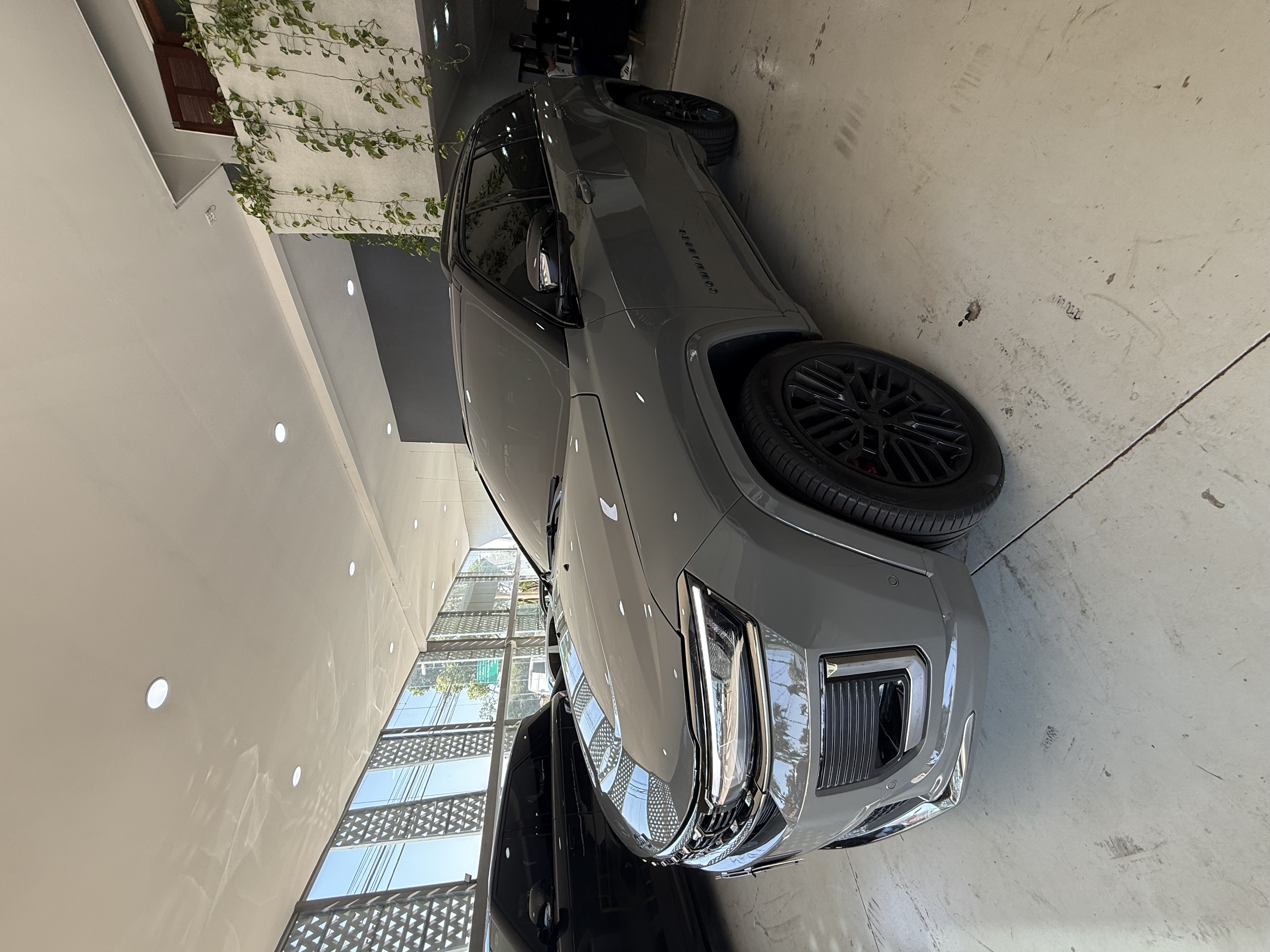 JEEP COMMANDER